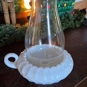 Milkglass candle holder with chimney vase